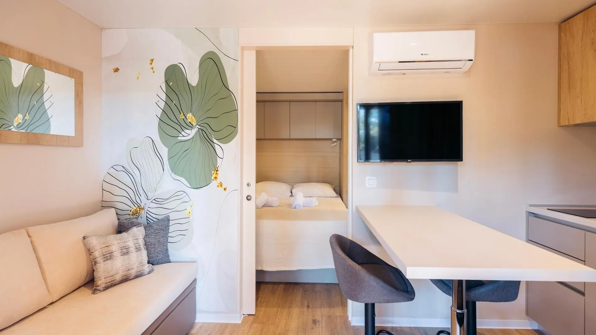 *** 홀리데이파크 Diana & Josip Mobile Homes 비오그라드나모루 크로아티아