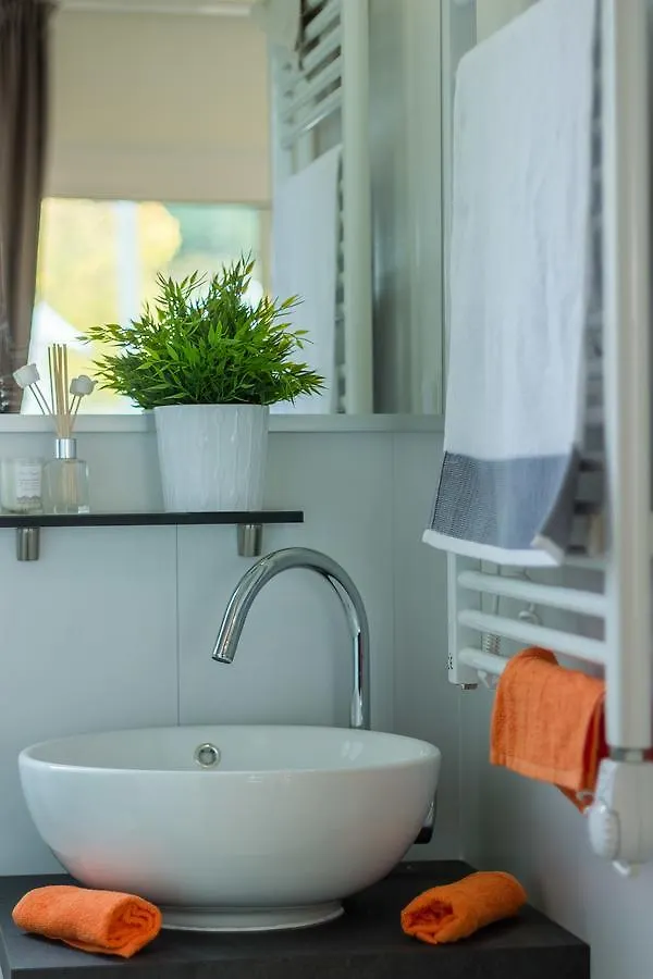홀리데이파크 Diana & Josip Mobile Homes 비오그라드나모루