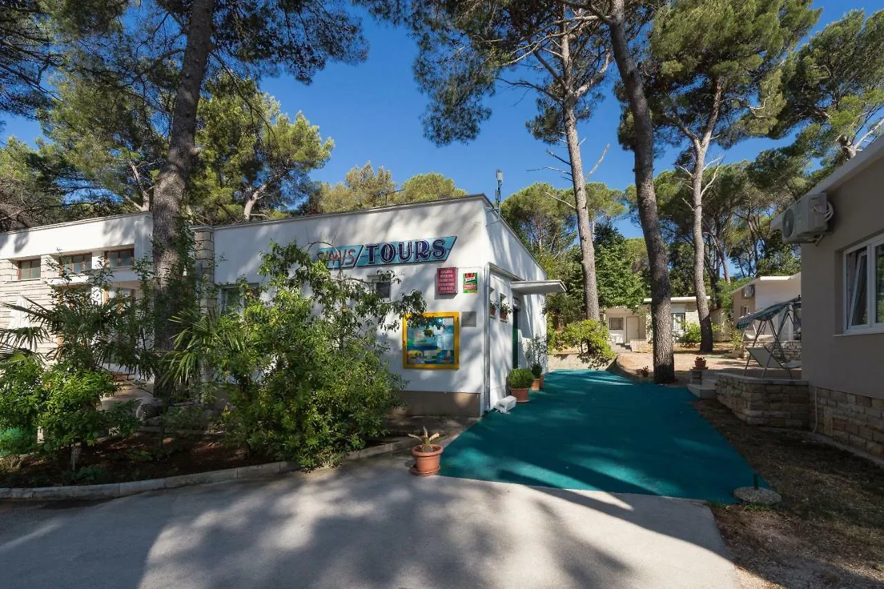 *** Kompleks wypoczynkowy Diana & Josip Mobile Homes Biograd Na Moru Chorwacja